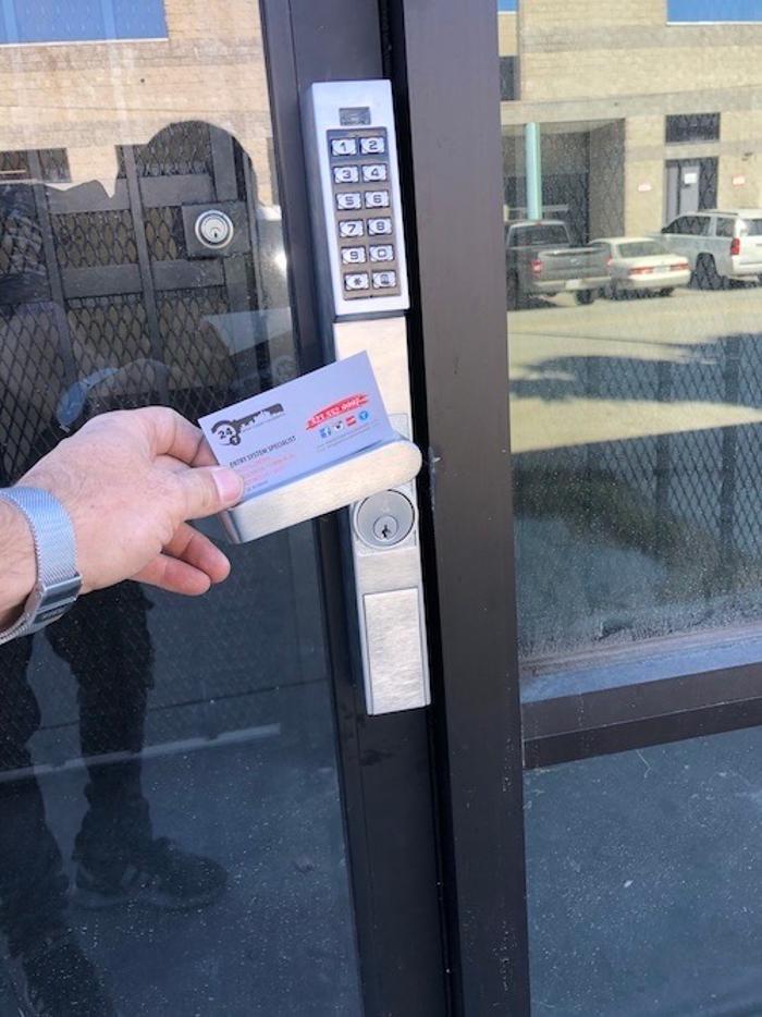 West Coast Locksmith - Woodland Hills, CA