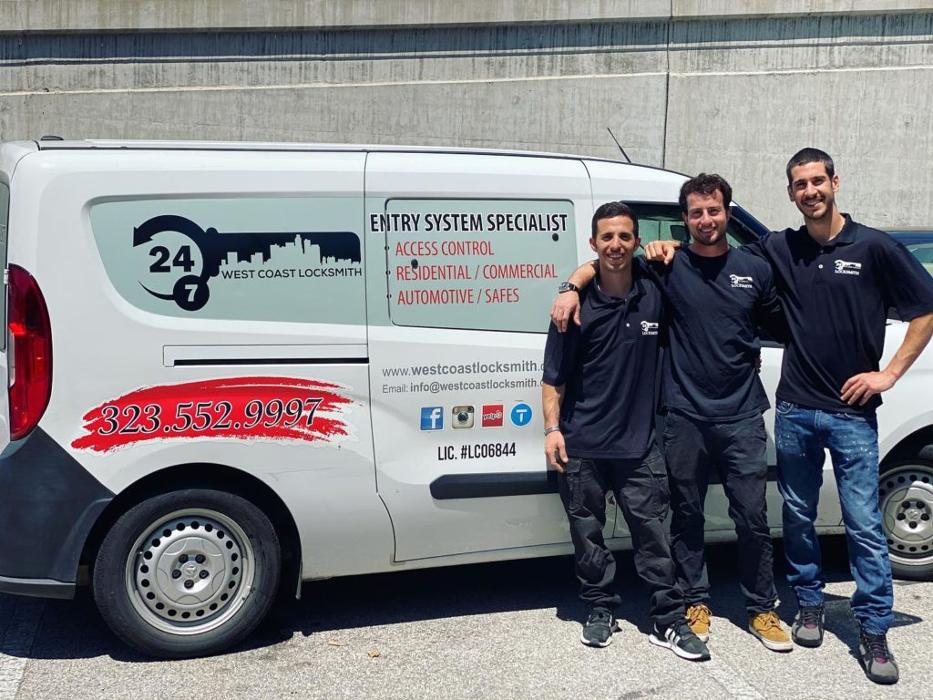 West Coast Locksmith - Woodland Hills, CA