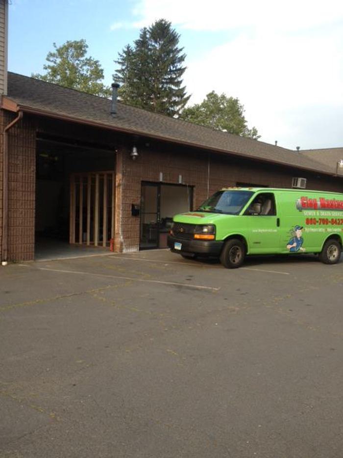 Clog Master Plumbing - Bristol, CT