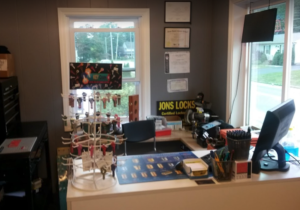 Jon's Locks inc - Warwick, RI