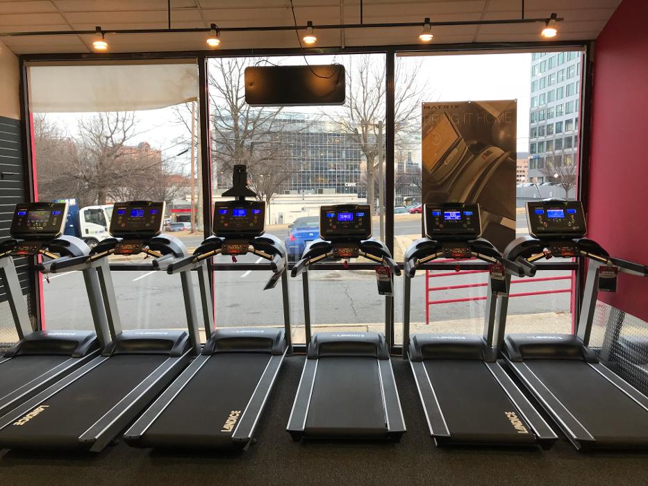 Johnson Fitness & Wellness Store Image