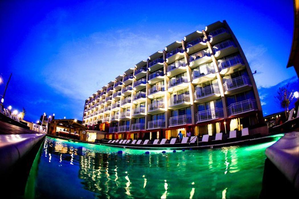 Ocean Club Hotel Image