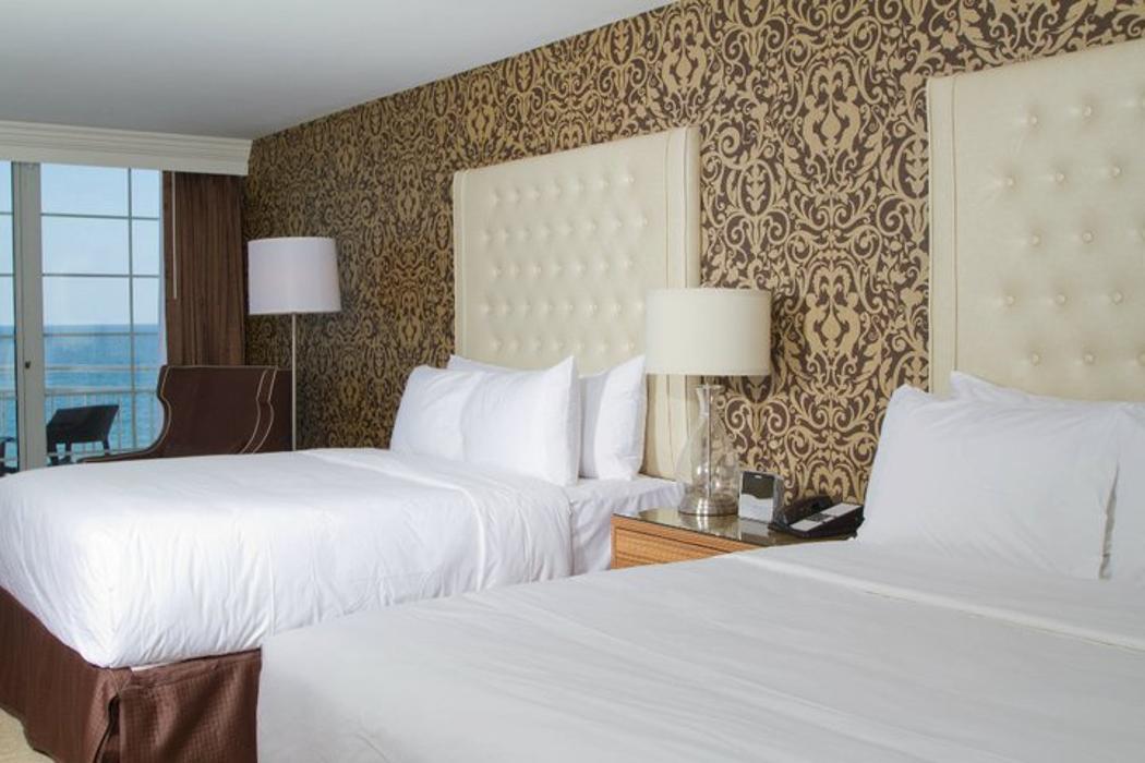 Ocean Club Hotel Image