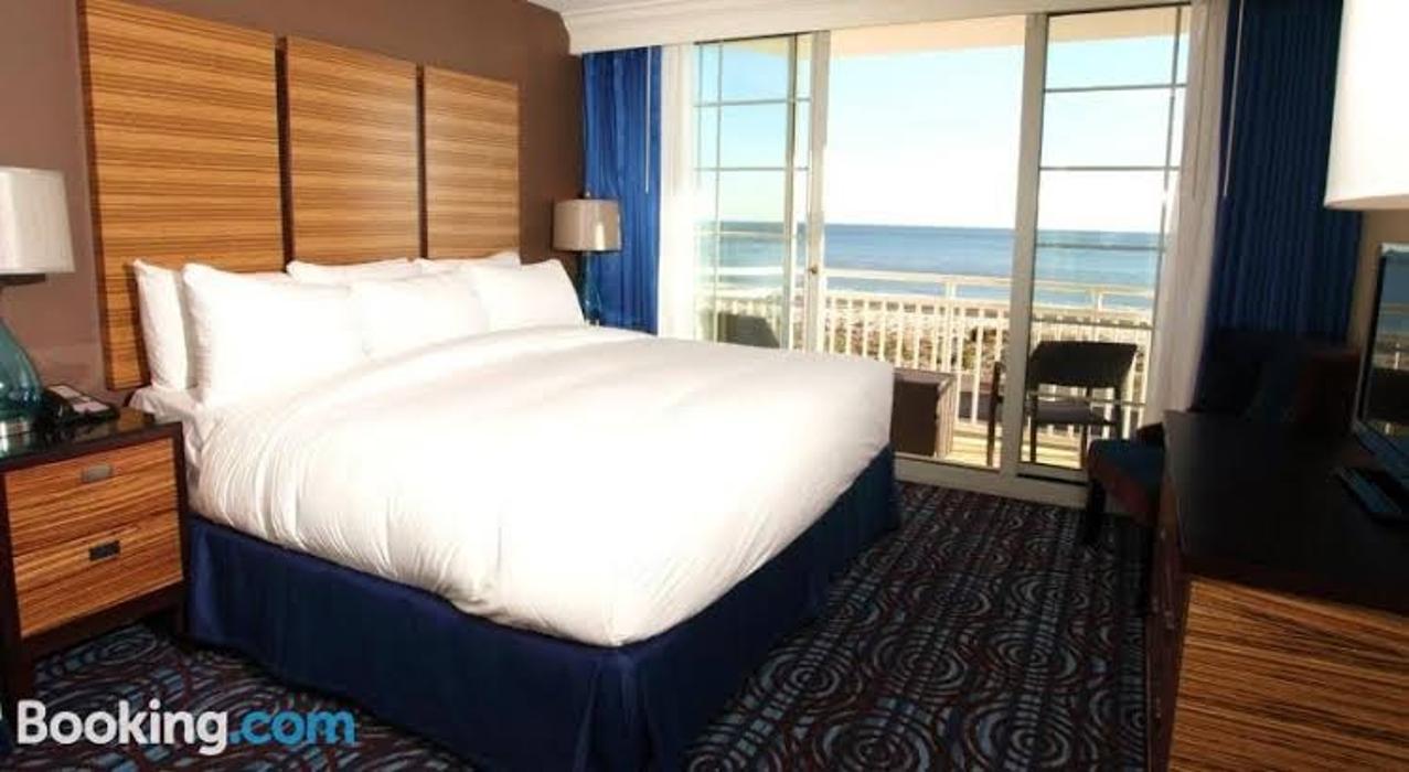 Ocean Club Hotel Image