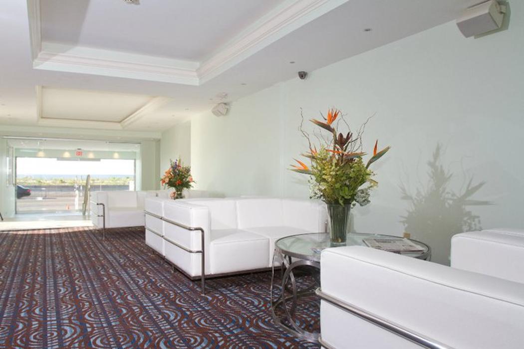 Ocean Club Hotel Image