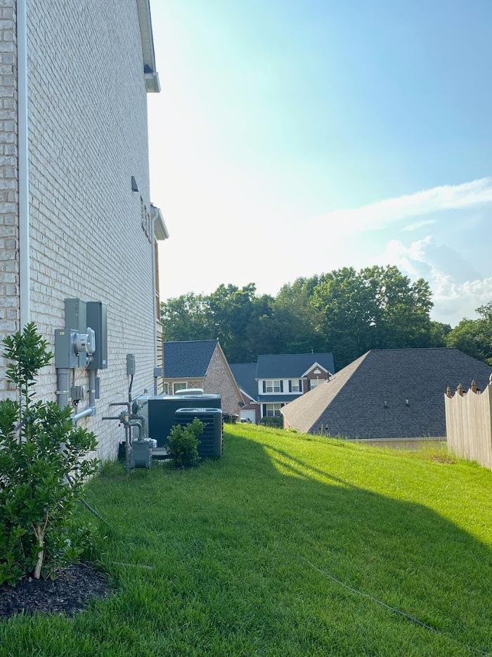 Alberto Garcia Landscaping & Maintenance - Franklin, TN