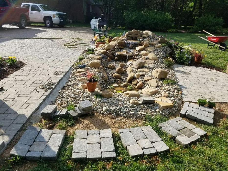 Alberto Garcia Landscaping & Maintenance - Franklin, TN