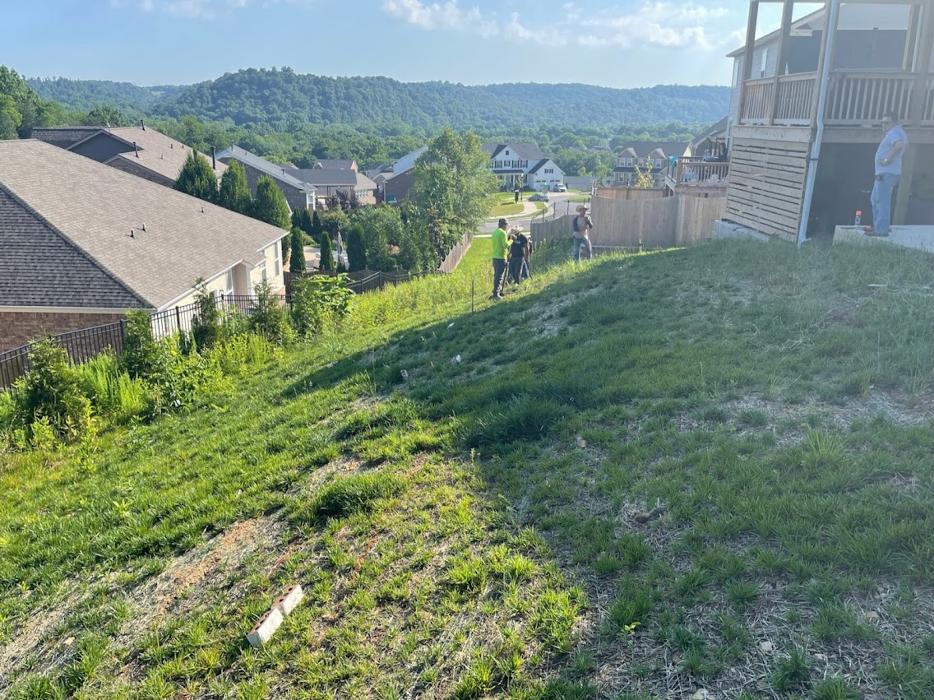 Alberto Garcia Landscaping & Maintenance - Franklin, TN