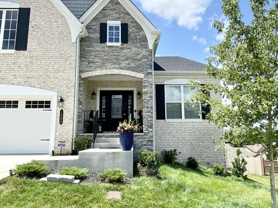 Alberto Garcia Landscaping & Maintenance - Franklin, TN