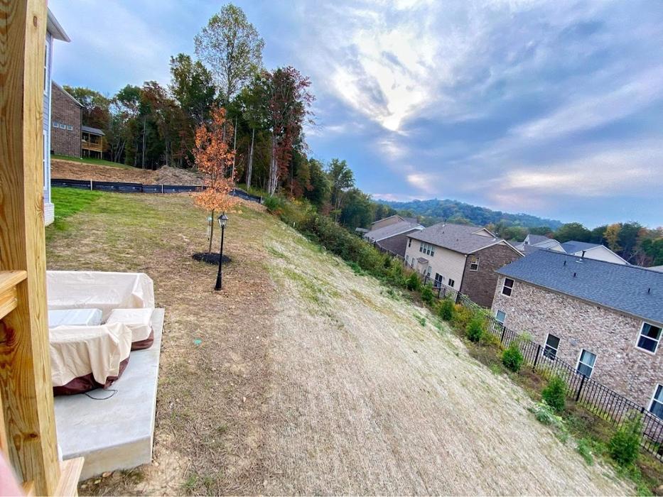 Alberto Garcia Landscaping & Maintenance - Franklin, TN