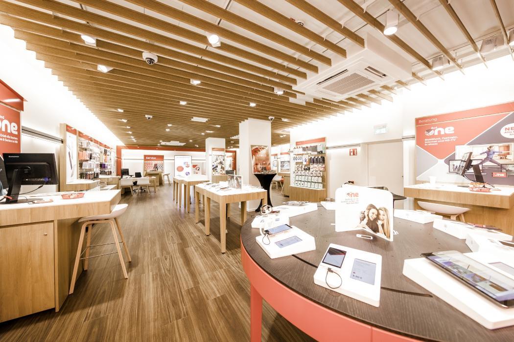 Vodafone Shop, Gundelfinger Straße in Freiburg im Breisgau