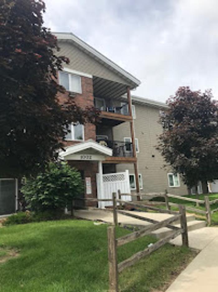 Spruce Pointe Apartments - Altoona, IA