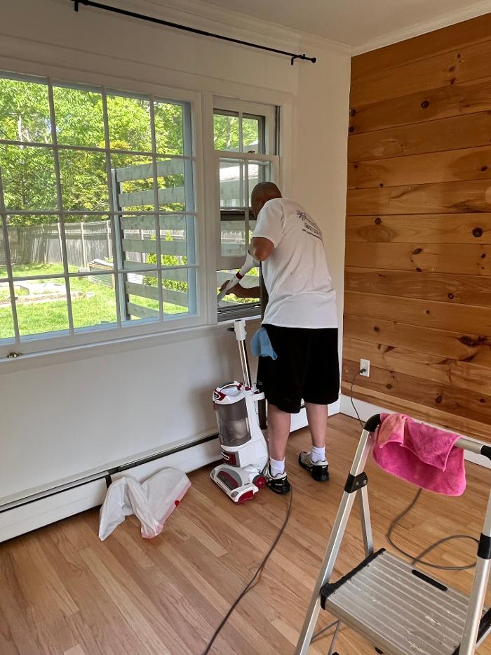 Supreme Cleaning & Maintenance Service LLC - Branford, CT