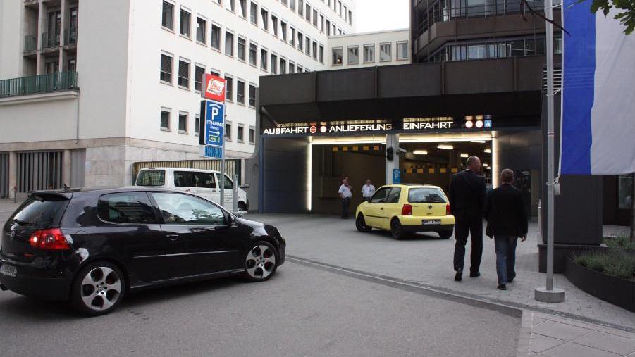 Parkhaus City Garage APCOA, Geschwister-Scholl-Straße in Stuttgart