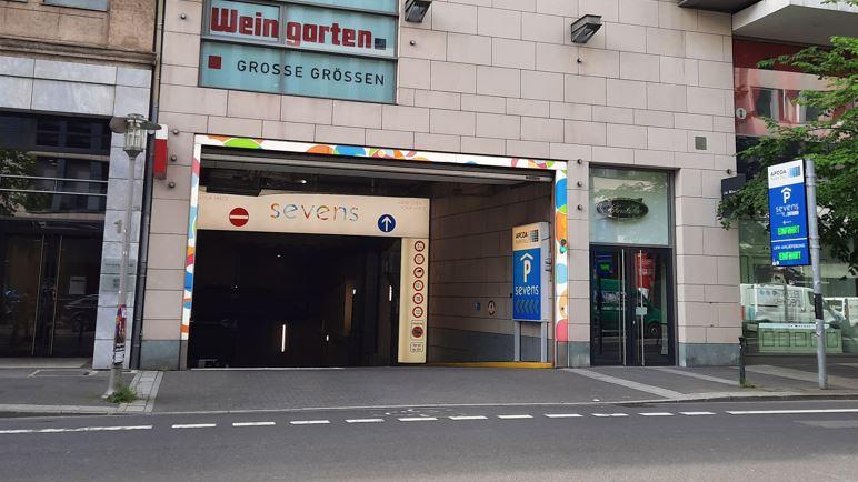 Parkhaus Sevens APCOA, Königsallee in Düsseldorf