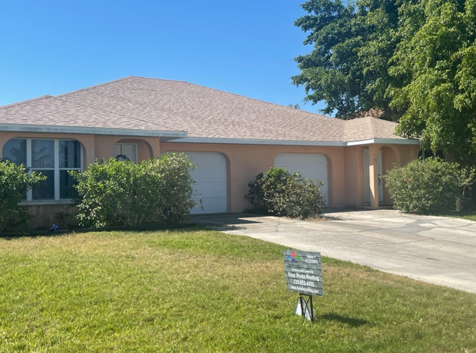 Four Peaks Roofing - Cape Coral, FL