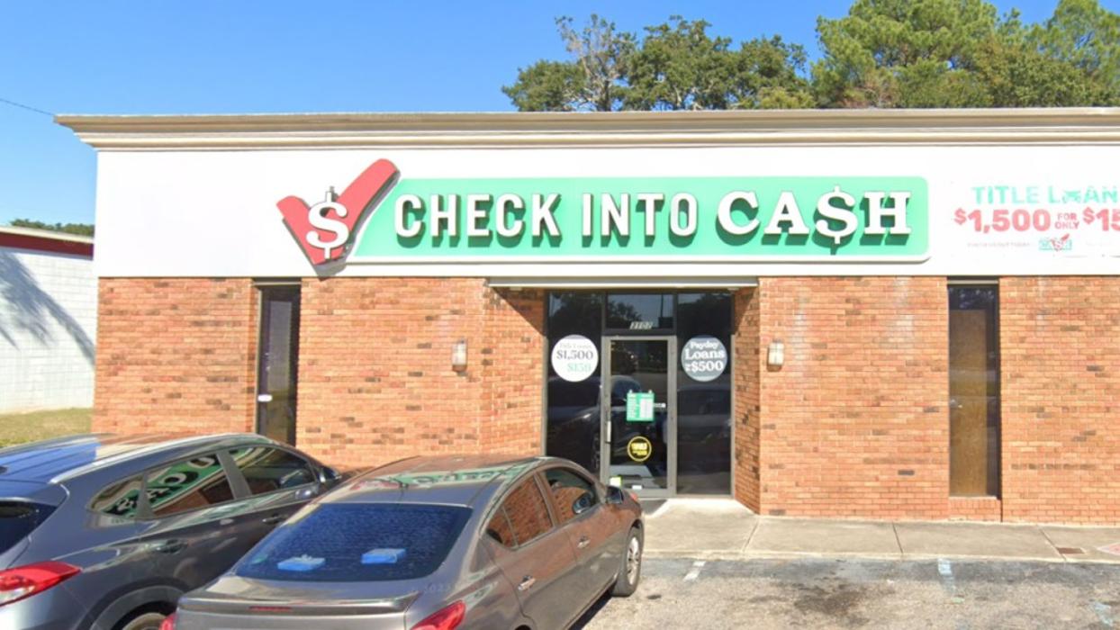 Check Into Cash - Mobile, AL