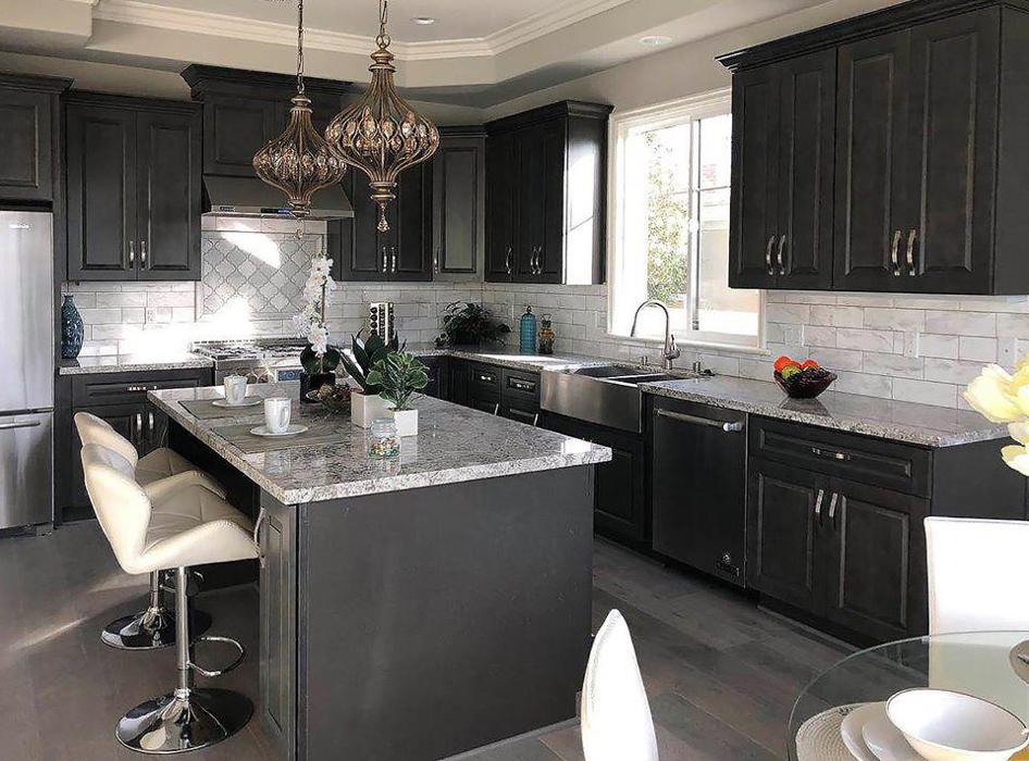 Guilin Cabinets - Irvine, CA