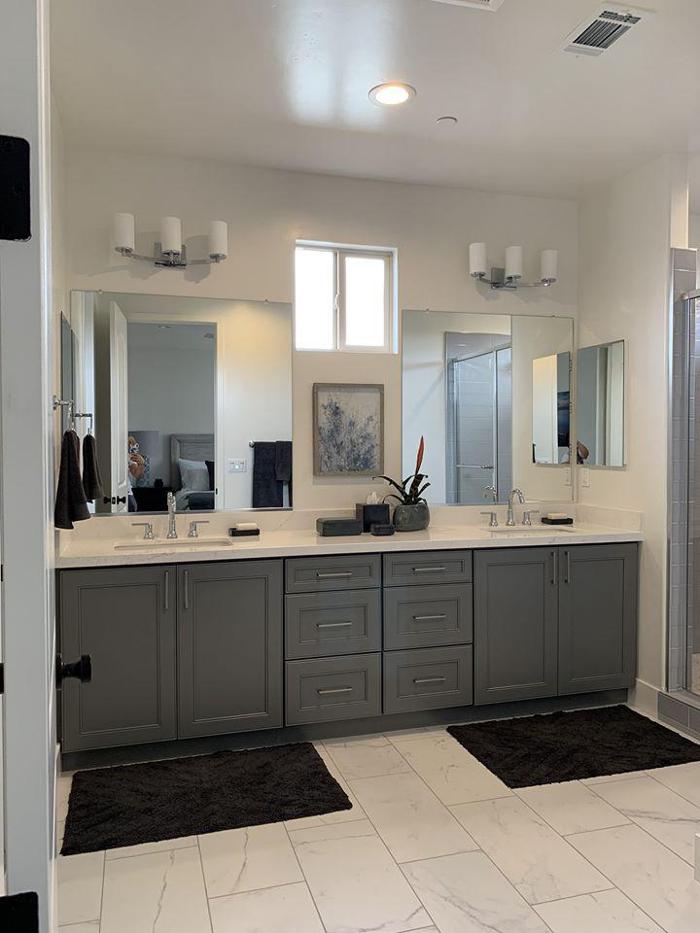 Guilin Cabinets - Irvine, CA