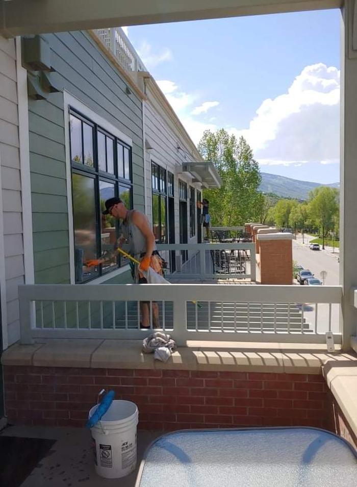 window washing  https://www.masterwindowcleaninginc.com/