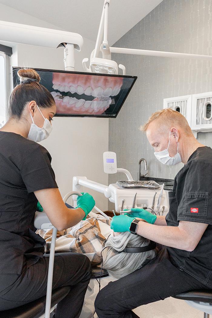 THE eSSENTIAL DENTIST Image