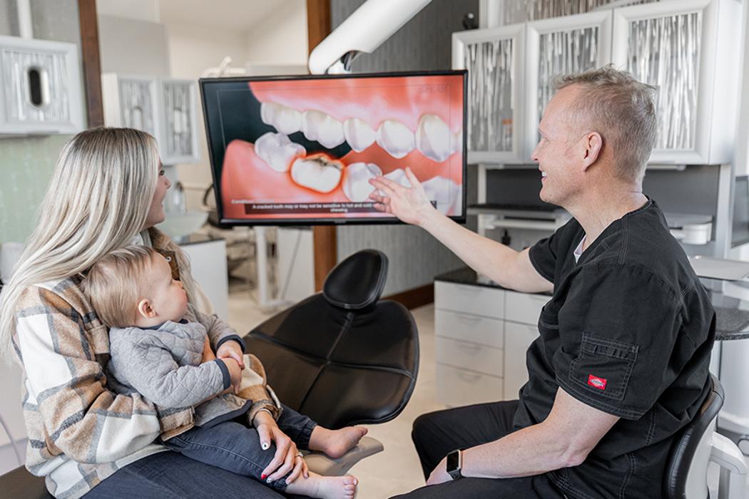 THE eSSENTIAL DENTIST Image