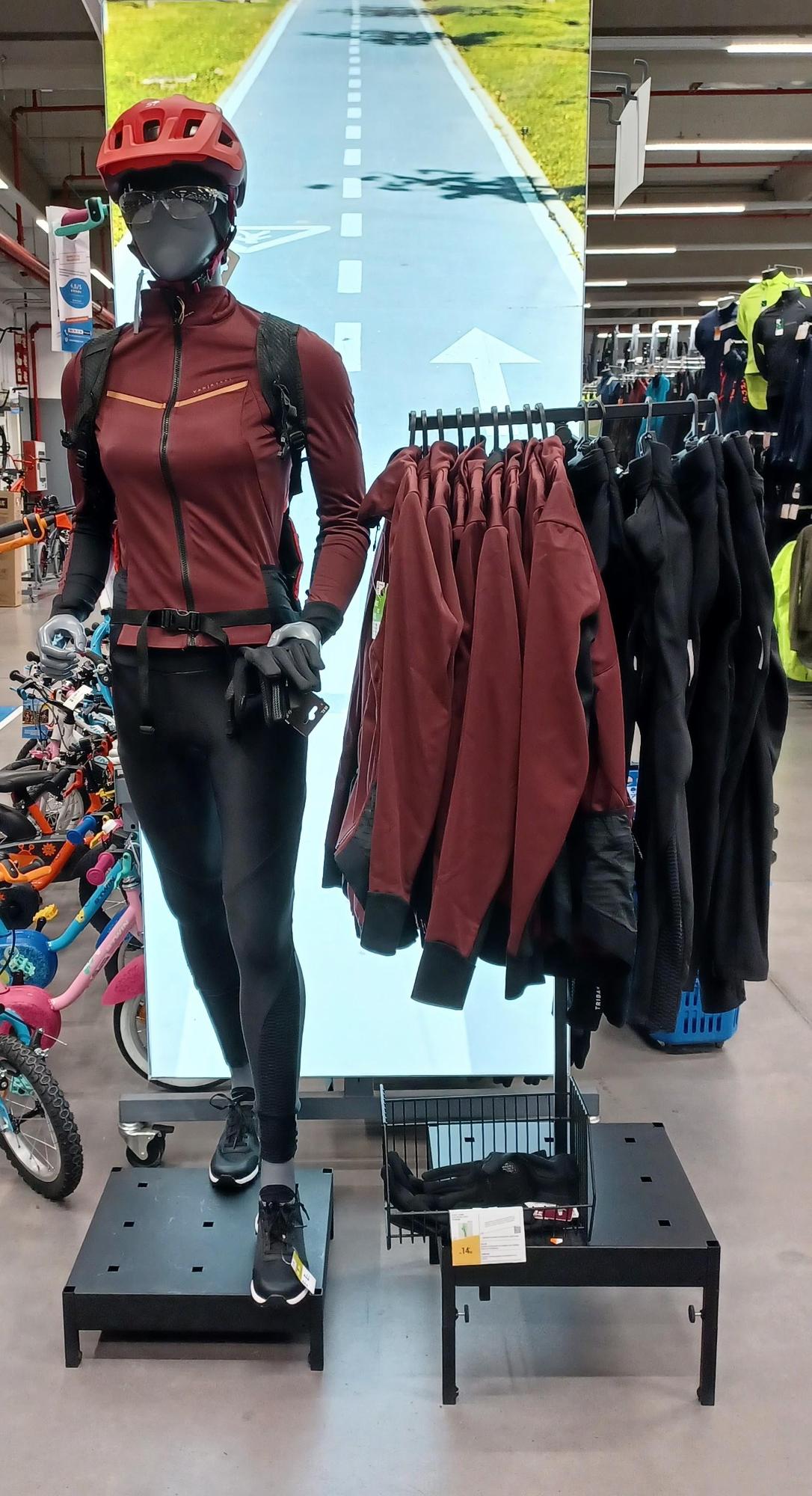 Foto 463 di Decathlon Logroño