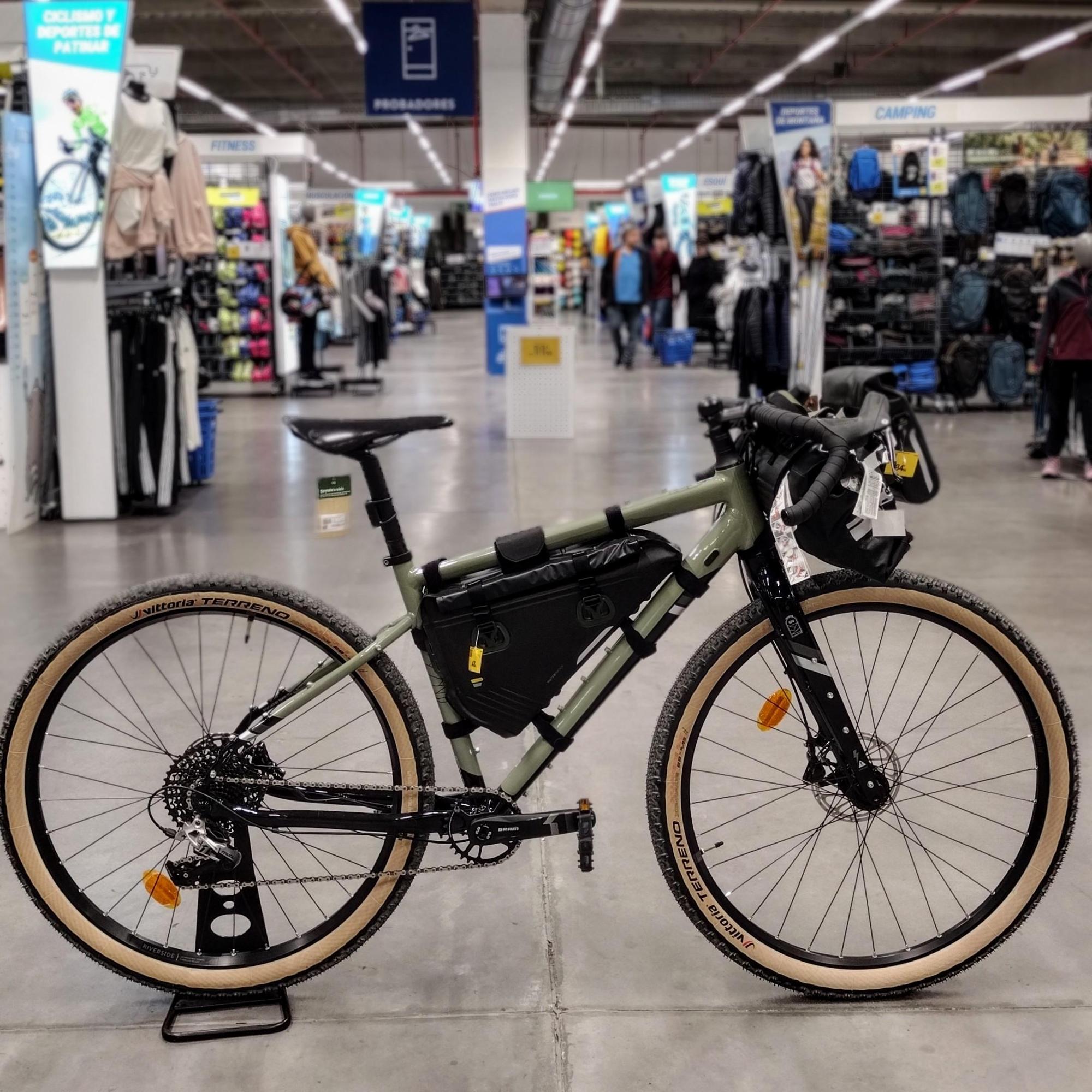 Foto 468 di Decathlon Logroño
