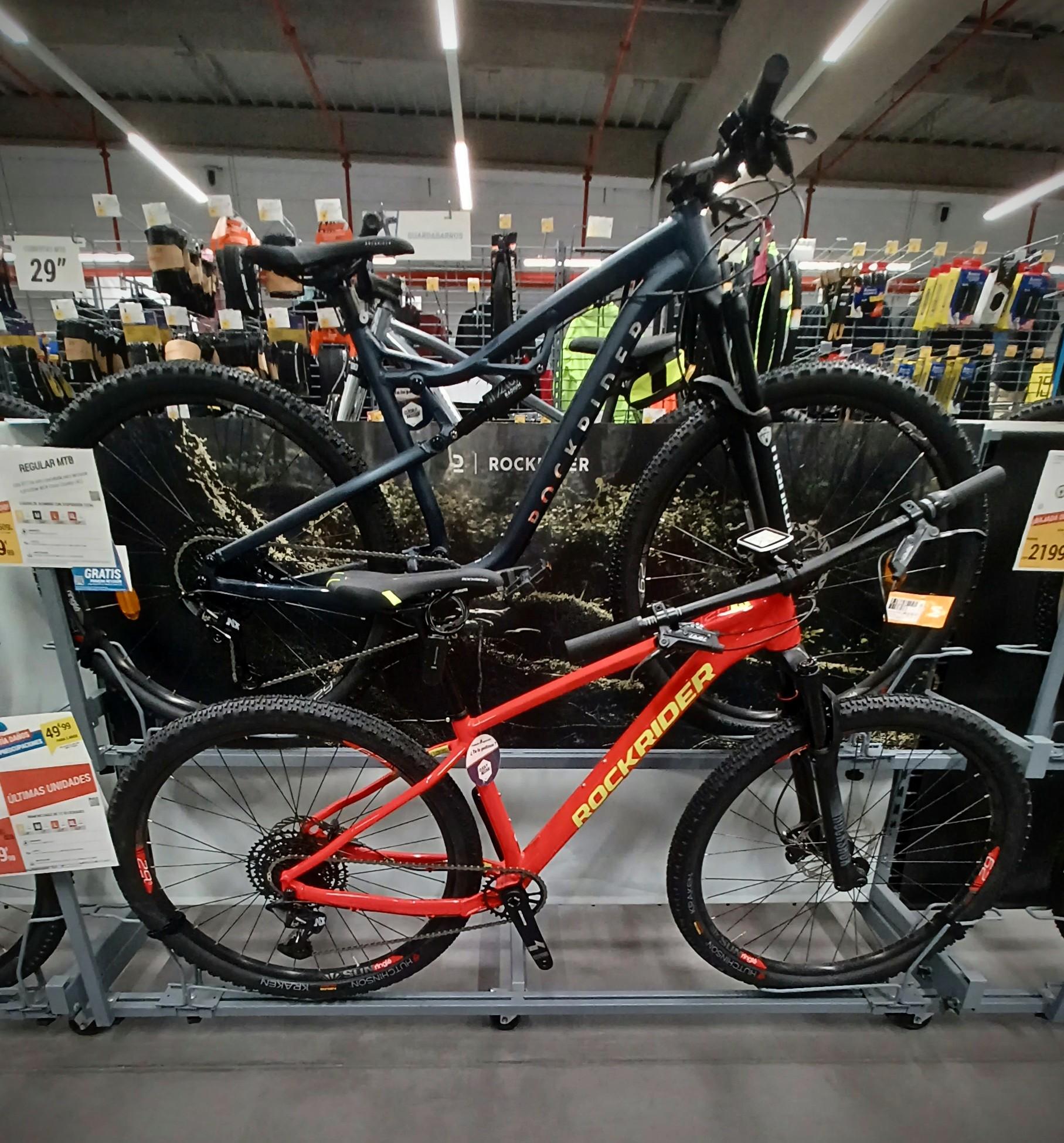 Foto 101 di Decathlon Logroño