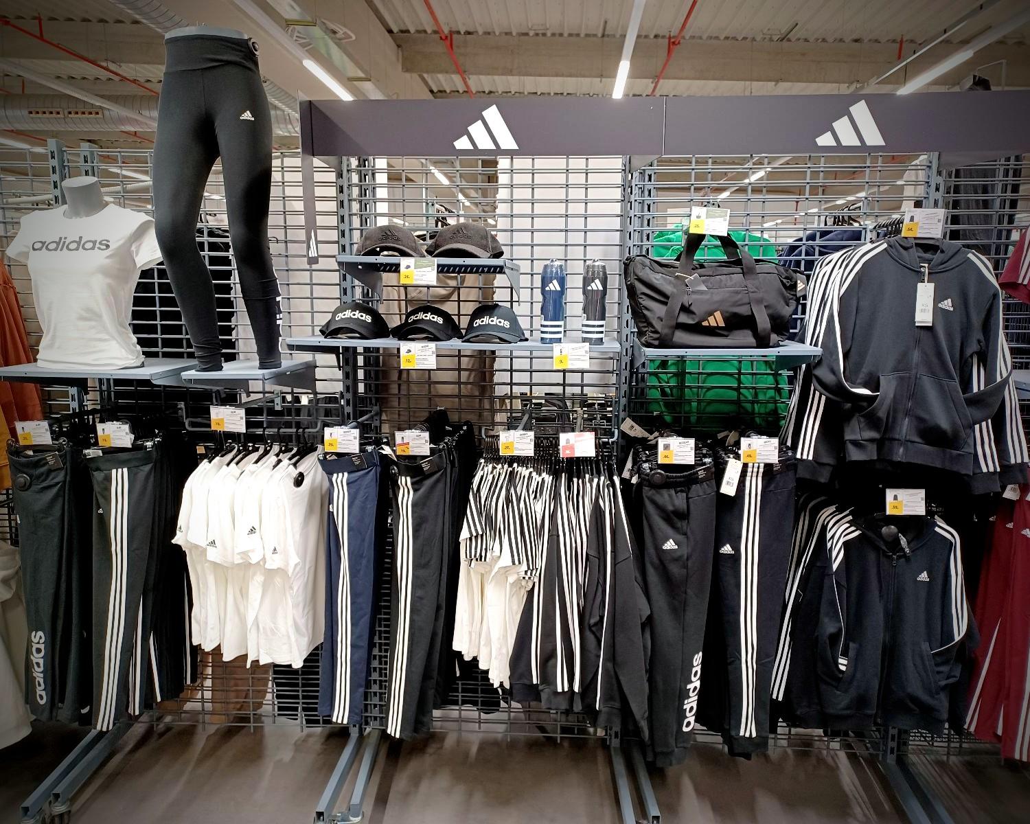 Foto 24 di Decathlon Logroño