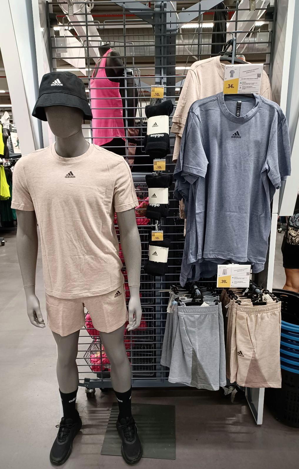 Foto 752 di Decathlon Logroño