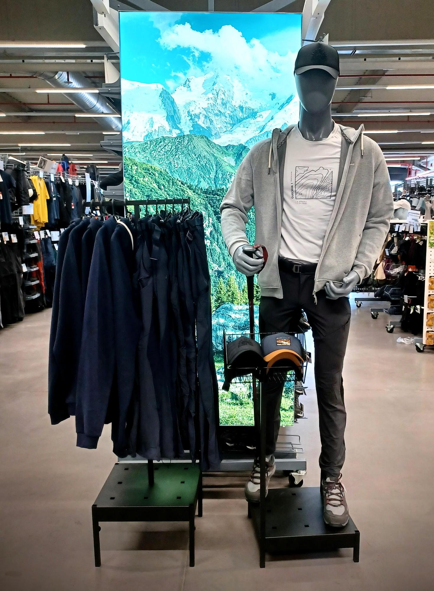 Foto 422 di Decathlon Logroño