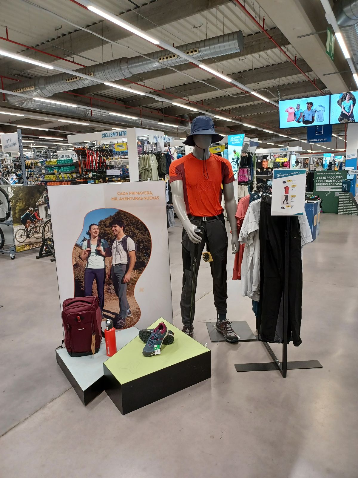Foto 412 di Decathlon Logroño