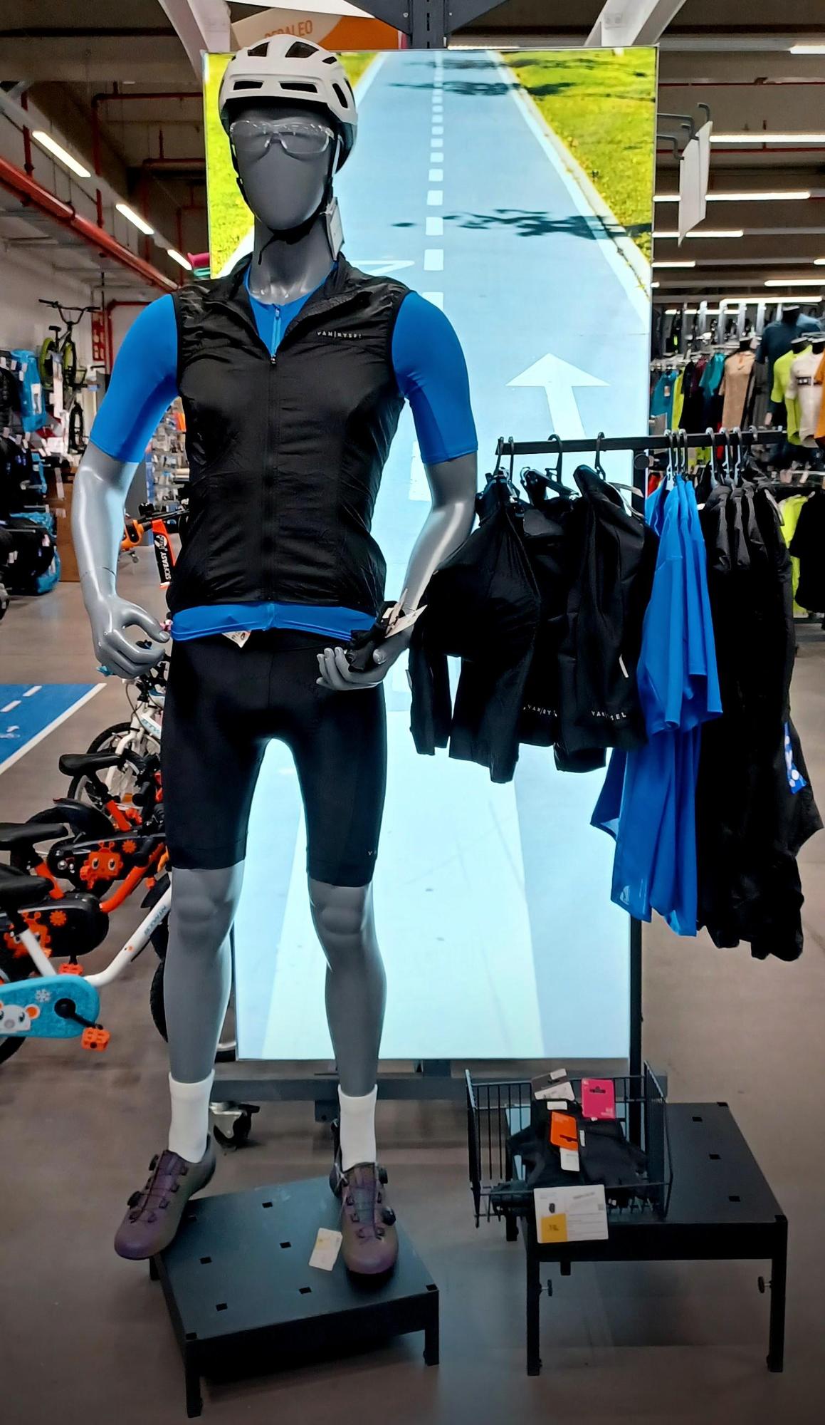 Foto 407 di Decathlon Logroño