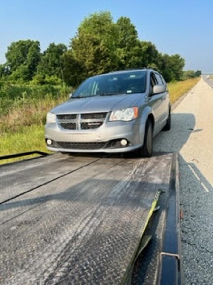 Ed Holsapple Towing - Salem, IL