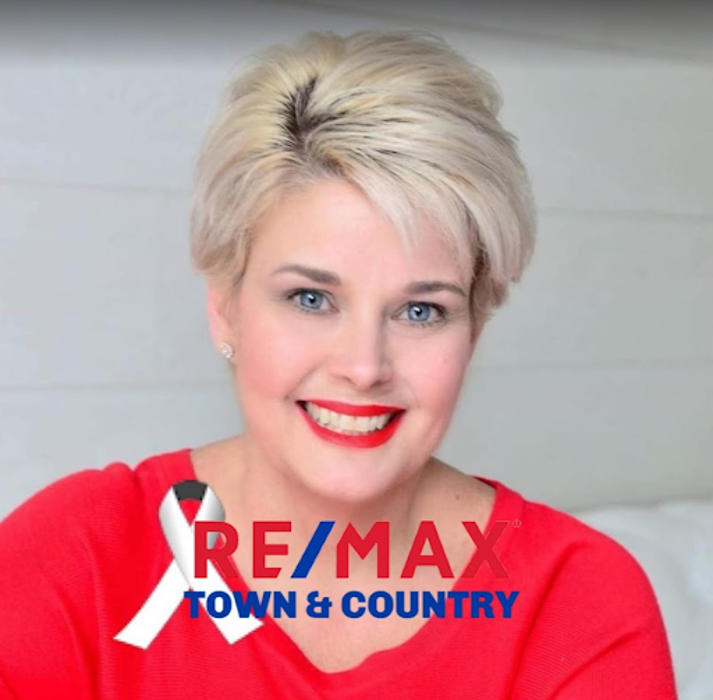 Crystal Chastain with RE/MAX Town & Country - Ellijay