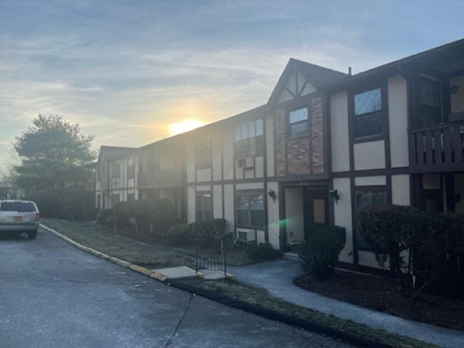 DePenn Realty - Spring Valley, NY