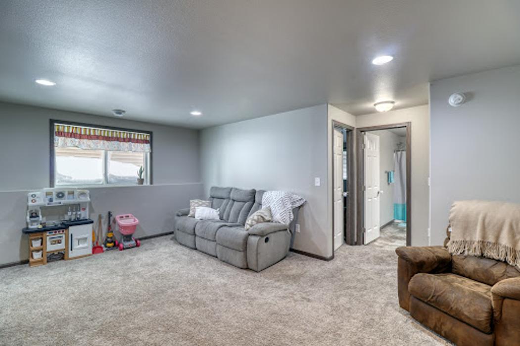 Rochelle Roesler at Century 21 FM Realty - Fargo, ND