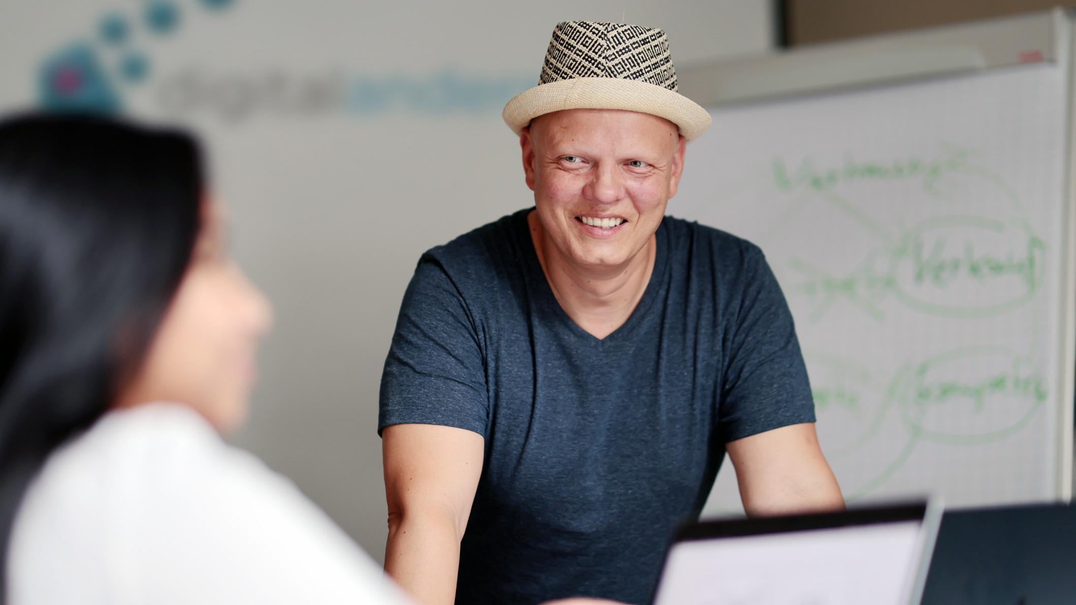 digitalanders, An der Alster in Hamburg