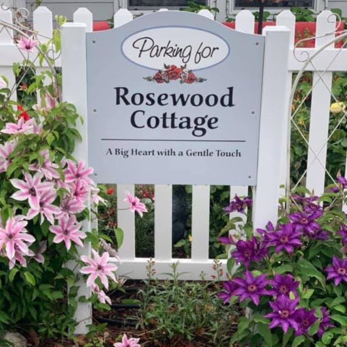Rosewood Cottage - Chelan, WA
