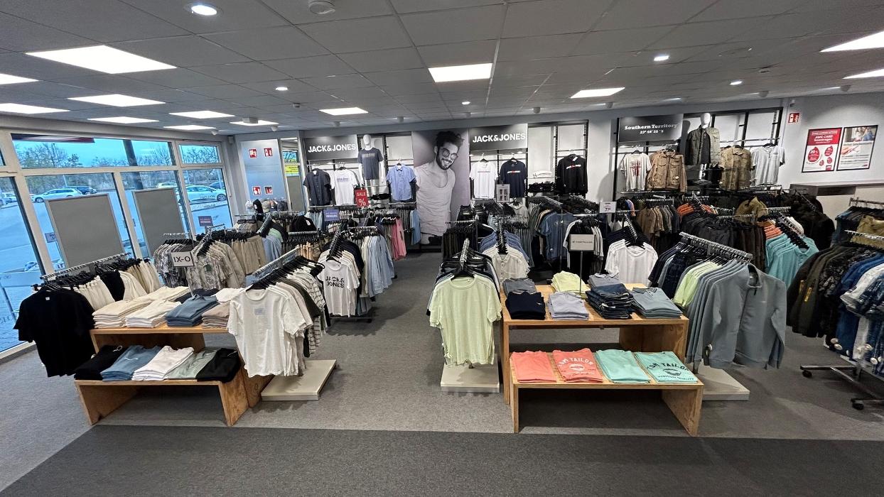 AWG Mode Center Gardelegen, Buschhorstweg in Gardelegen