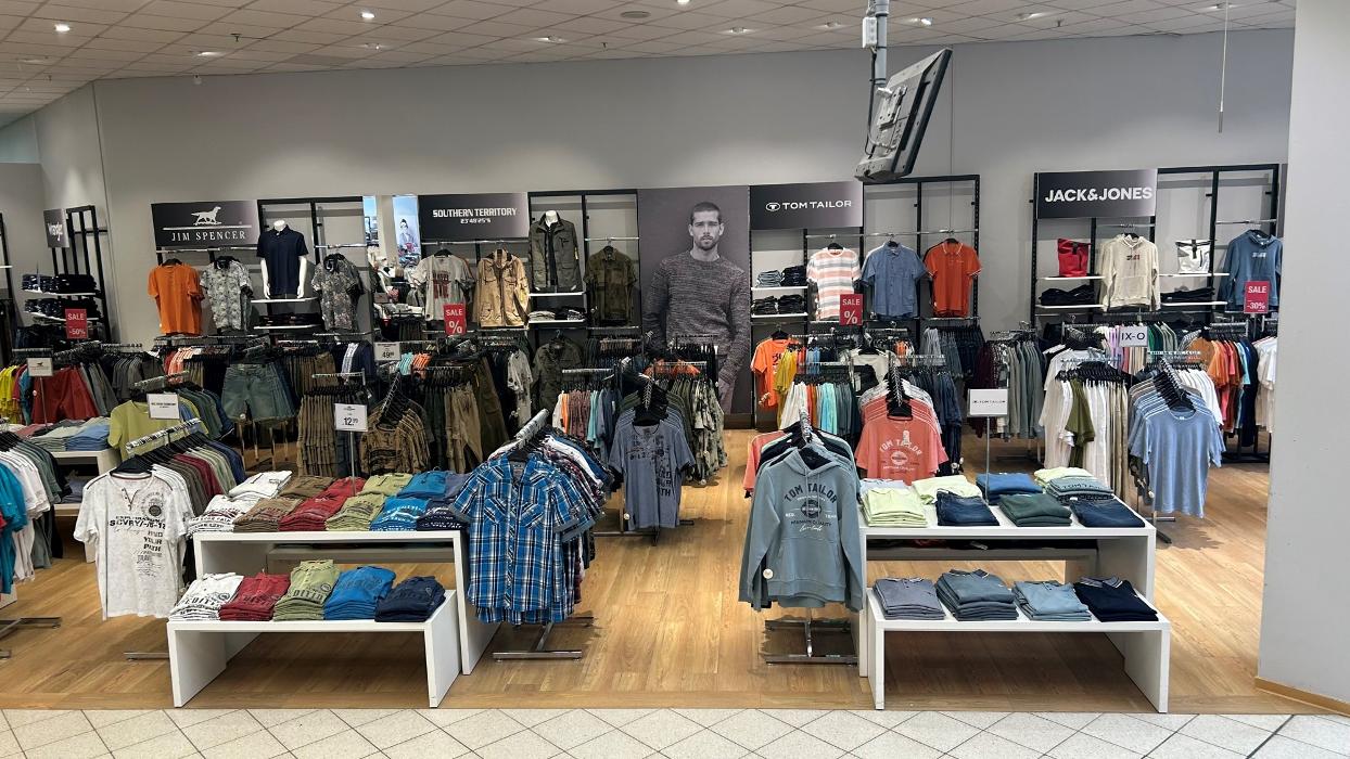 AWG Mode Center Dippoldiswalde, Industriering in Dippoldiswalde