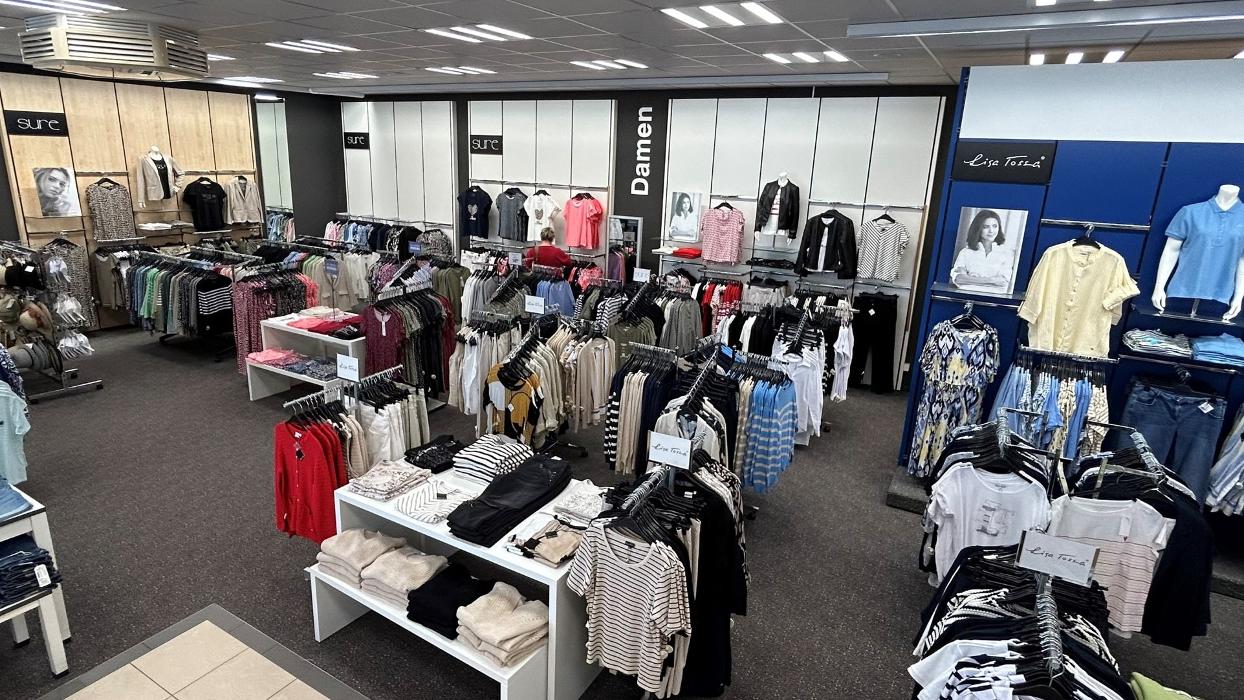 AWG Mode Center Lübben (Spreewald), Parkstraße in Lübben (Spreewald)