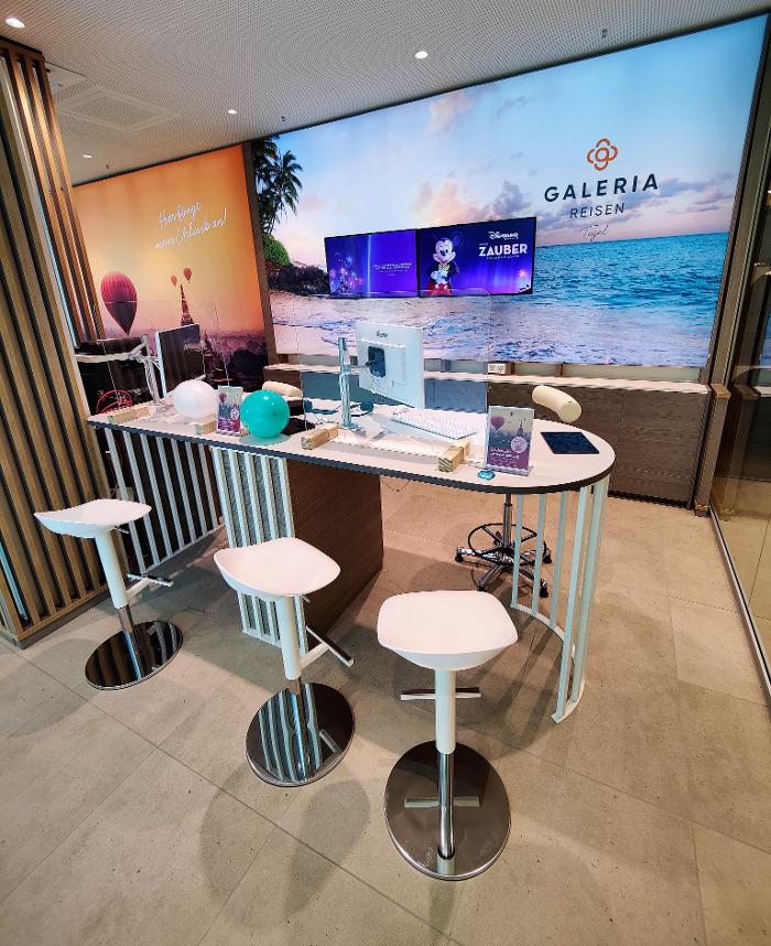 GALERIA Reisen Berlin Tegel, Gorkistraße in Berlin