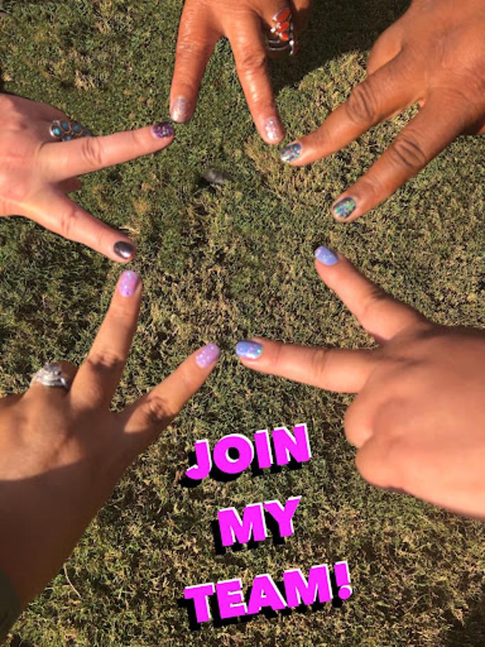 Aimee Mills (Aimee`s Manis)- Independent Color Street Stylist - Concord, NC