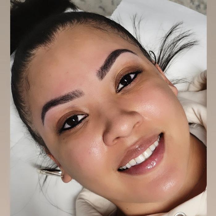 Aura Beauty Lounge - Malden, MA