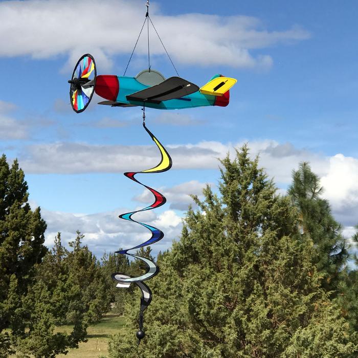 Flag World Company Image