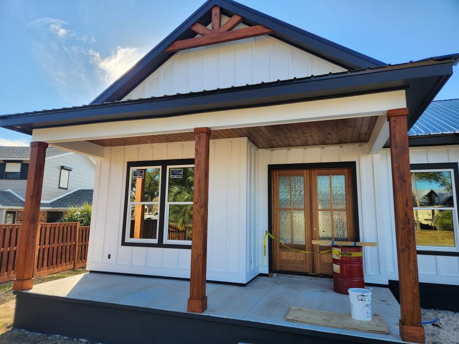 Coast Roofing And Siding Construction Pros - Panama City, FL
