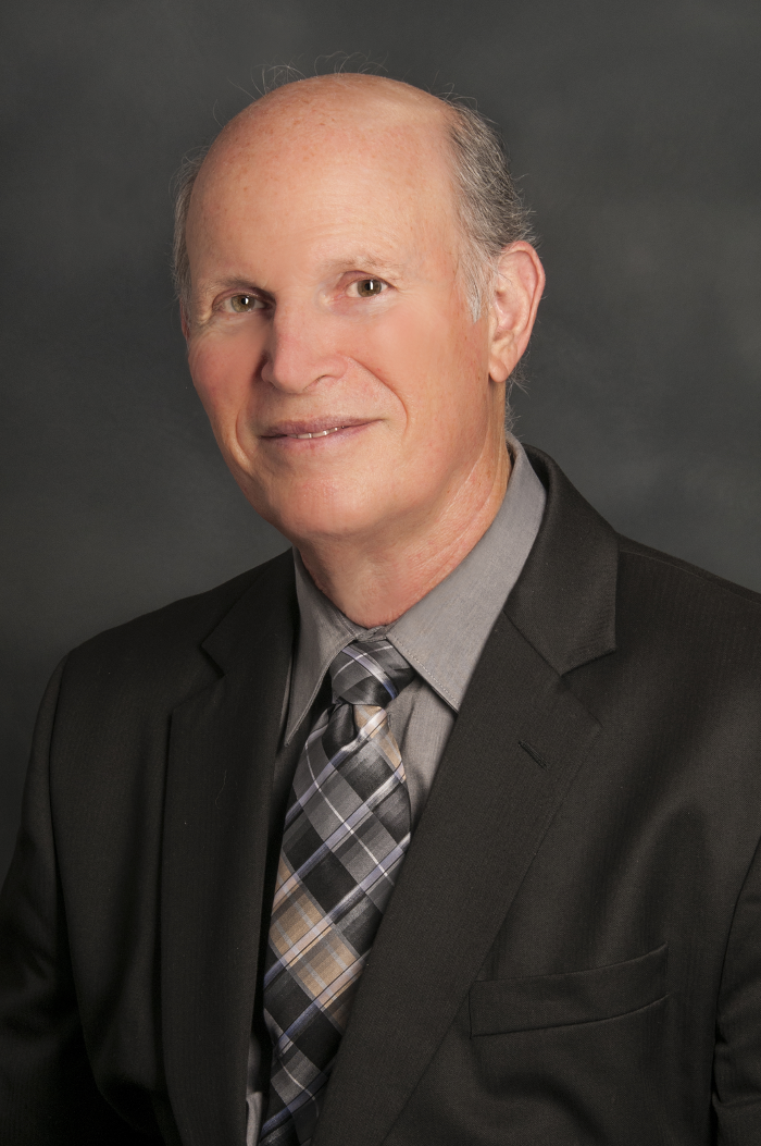 Roger S. Golomb M.D. Logo