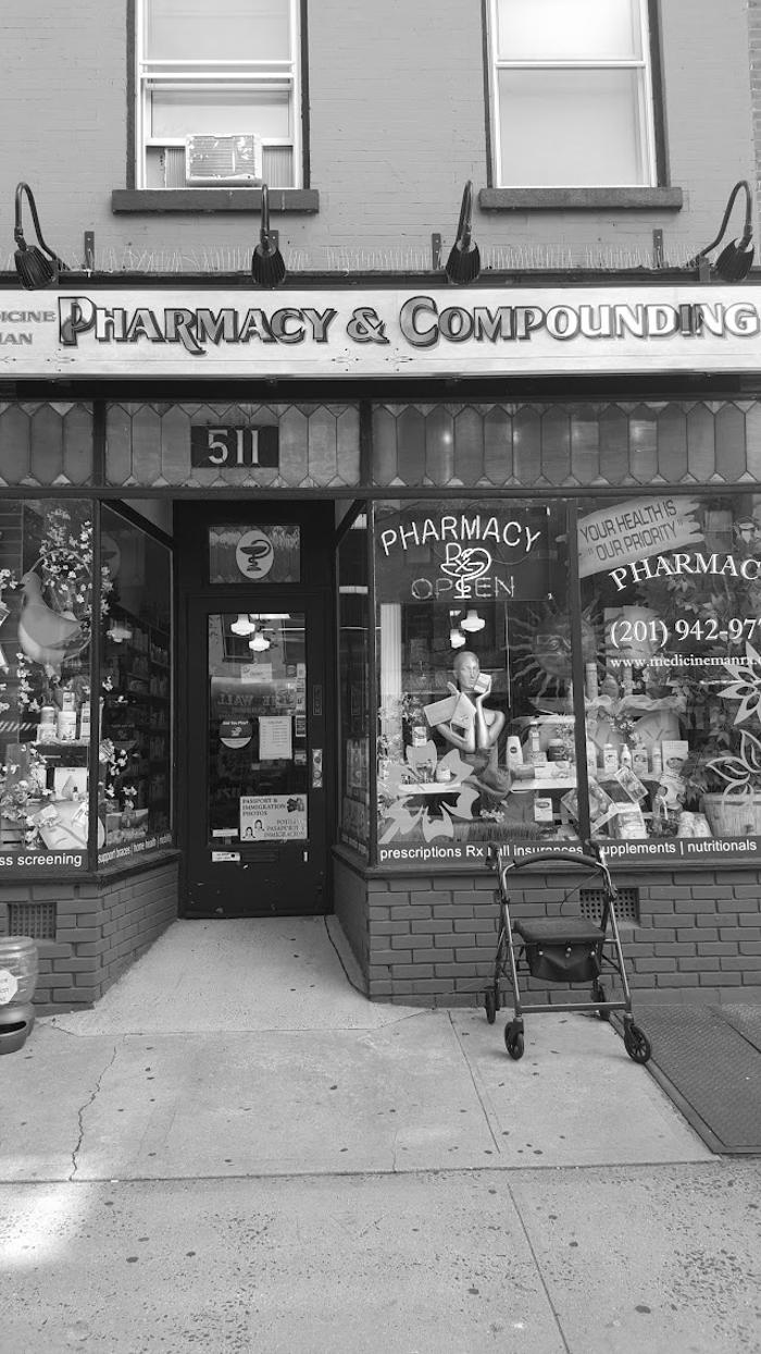 Medicine Man Pharmacy & Compounding Image